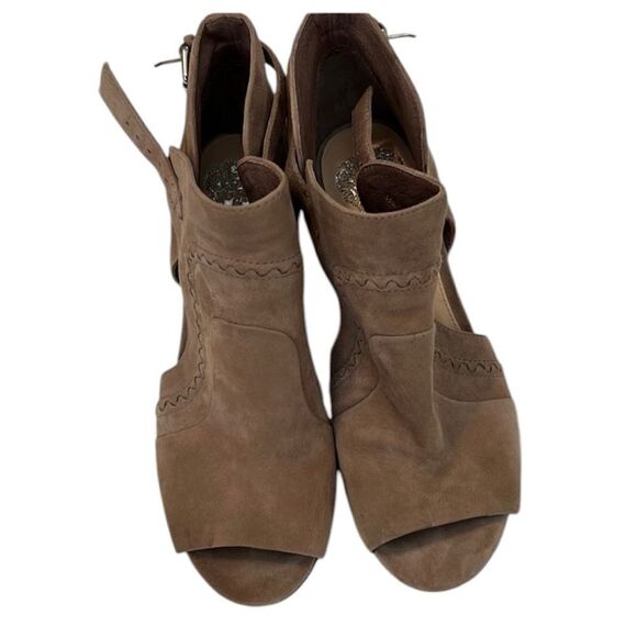 Vince Camuto size 6.5 tan suede high heeled sandals minimal signs of wear No box - Picture 1 of 13